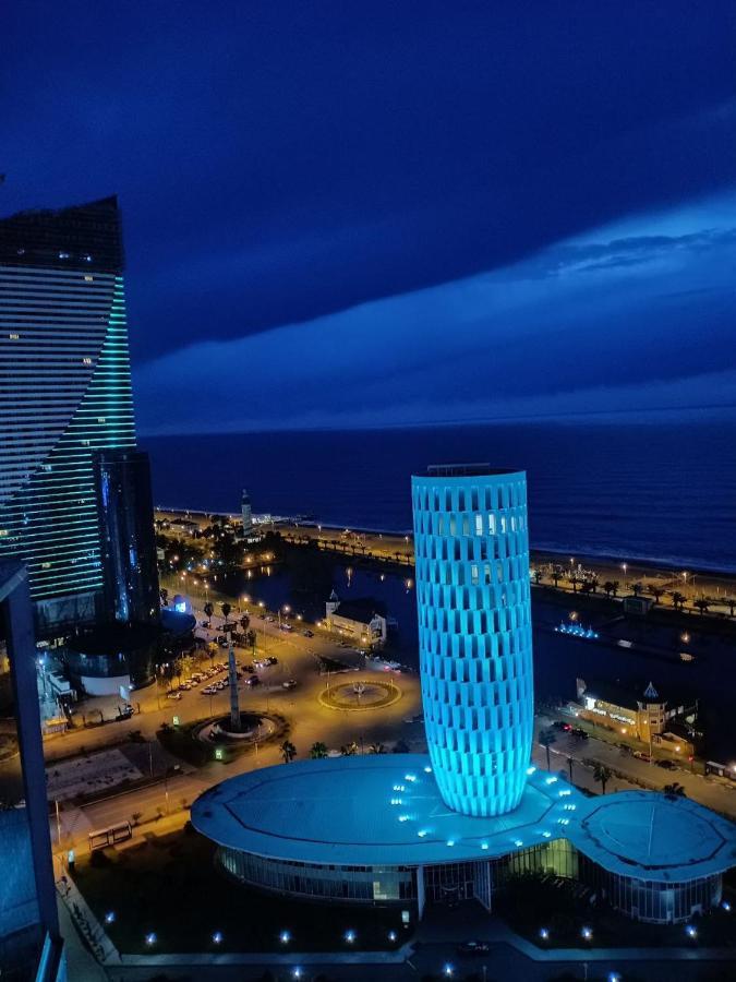 City Centre Apartment Batumi Bagian luar foto