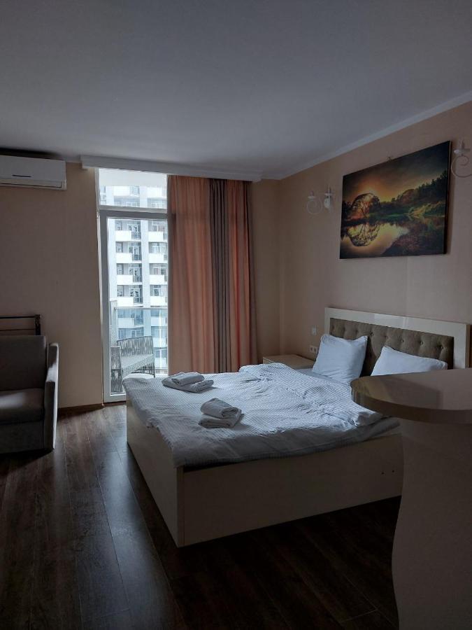 City Centre Apartment Batumi Bagian luar foto